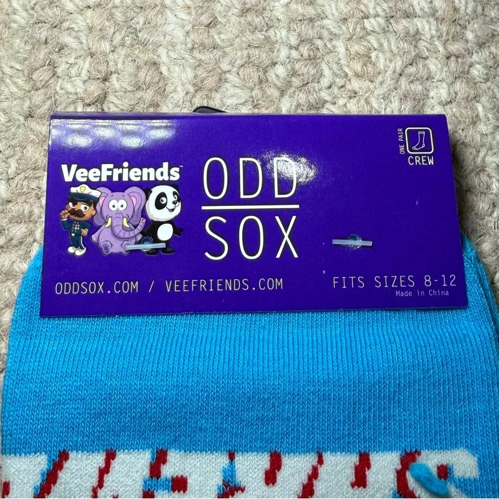 Odd Sox VeeFriends Shrewd Shark Crew Socks Blue Novelty 3D Fins Fits Sizes 8-12‎